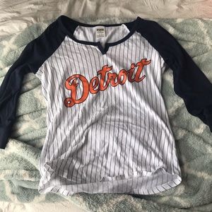 Victoria’s Secret PINK Detroit Tigers baseball tee